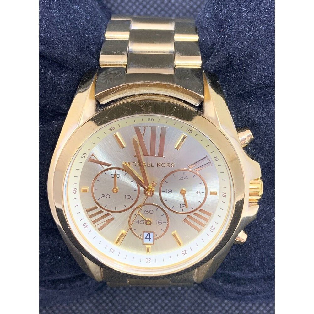 Michael Kors Mk5605 Unisex Watch Chronograph Champagne Dial Stainless Steel O650